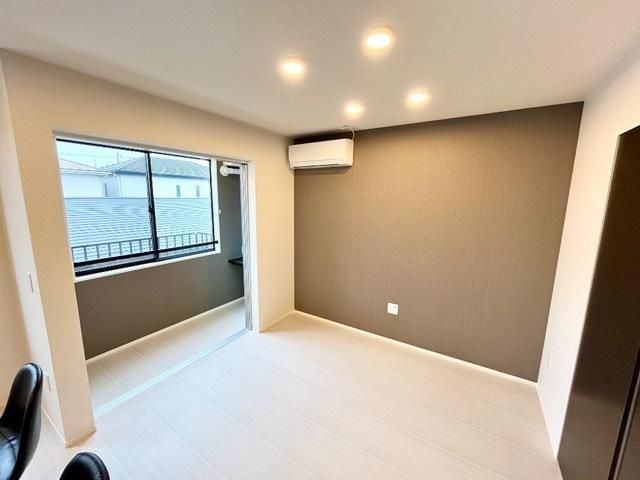 �y���ԁE���r���O�z�@�C���[�W