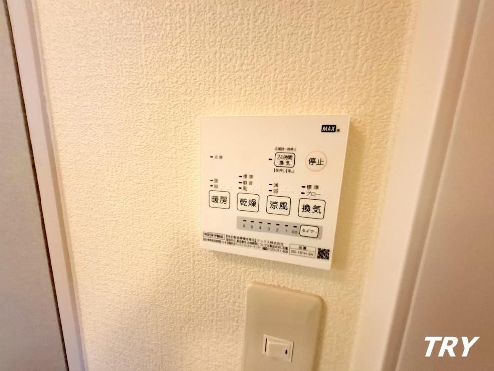 �y���ʏ��z�@