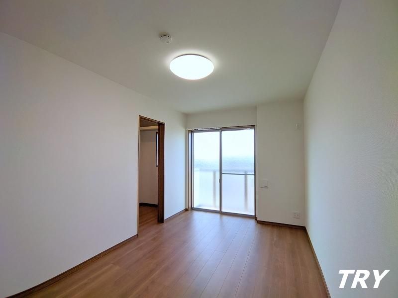 �y�Q���z�@