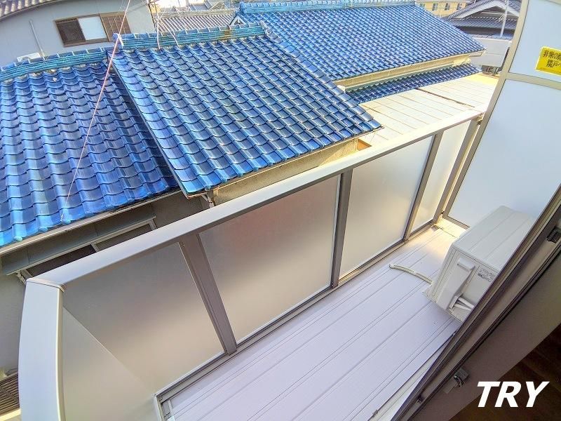 �y�o���R�j�[�z�@