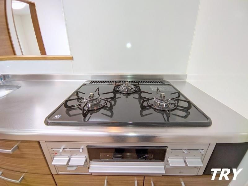 �y�L�b�`���z�@