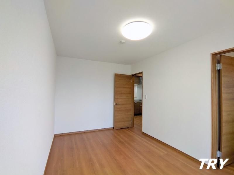 �y�Q���z�@