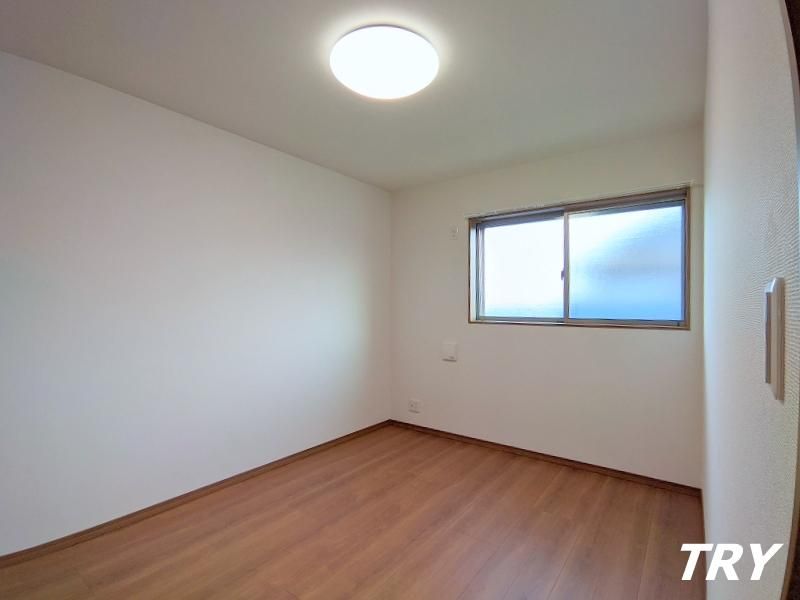 �y�Q���z�@