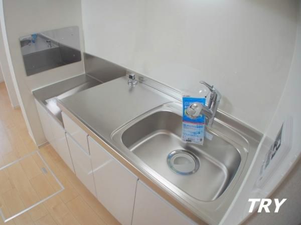 �y�L�b�`���z�@