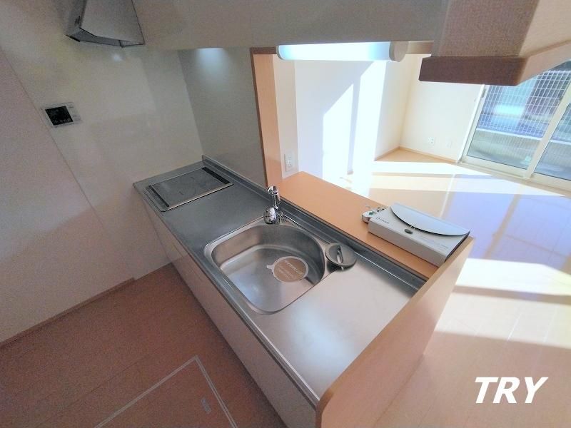 �y�L�b�`���z�@