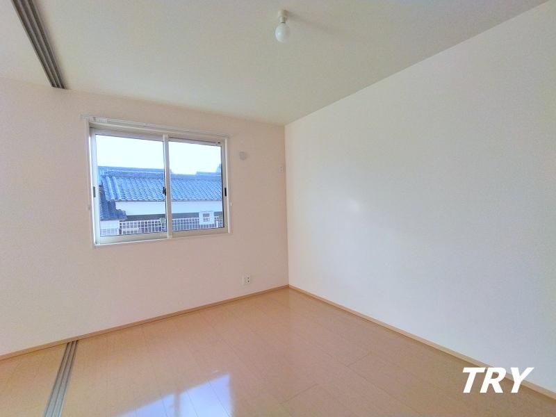 �y�Q���z�@