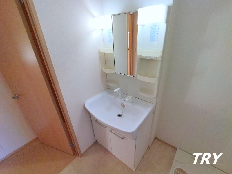 �y���ʏ��z�@