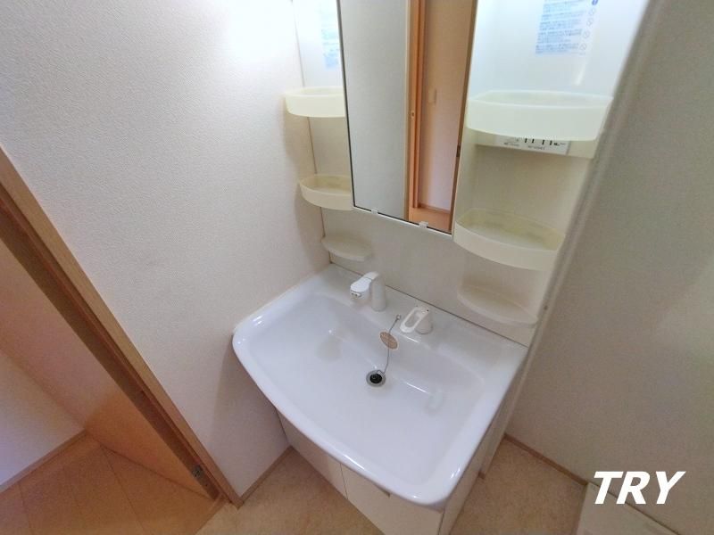 �y���ʏ��z�@