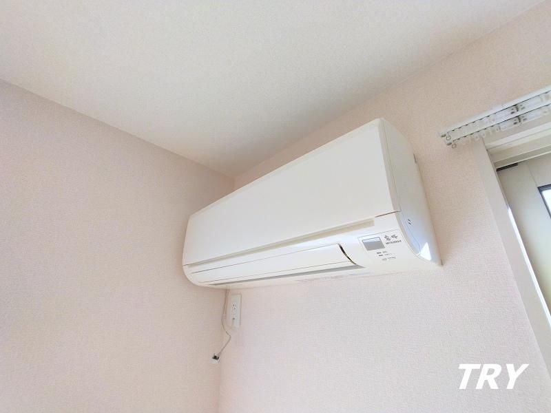 �y���̑��ݔ��z�@