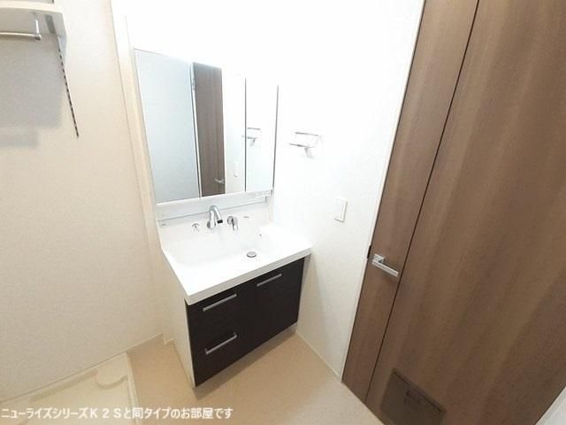 �y���ʏ��z�@