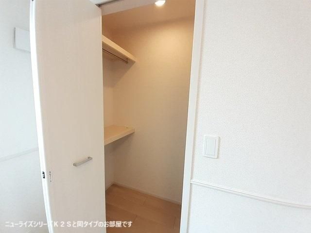 �y���[�z�@