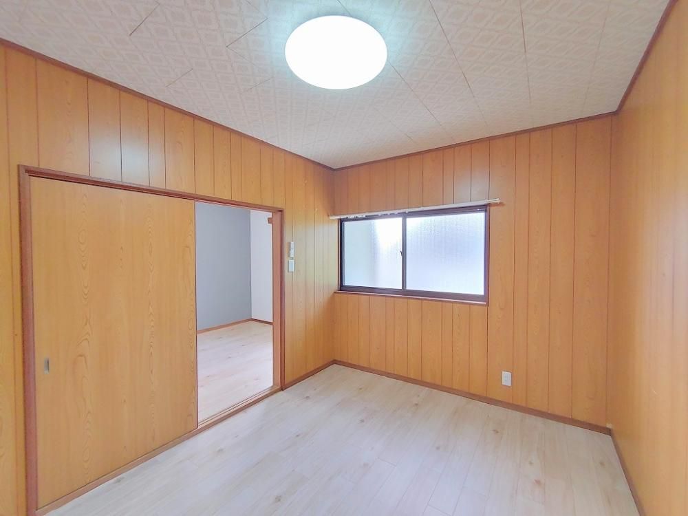 �y���̑������E�X�y�[�X�z�@