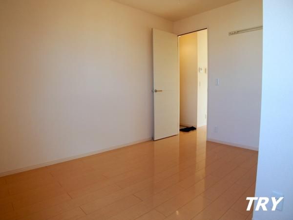 �y�Q���z�@