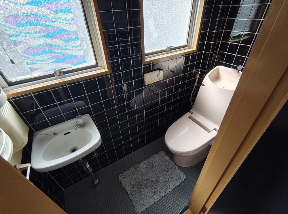 �y�g�C���z�@