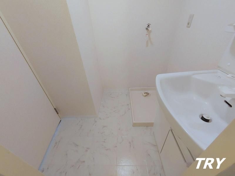 �y���ʏ��z�@