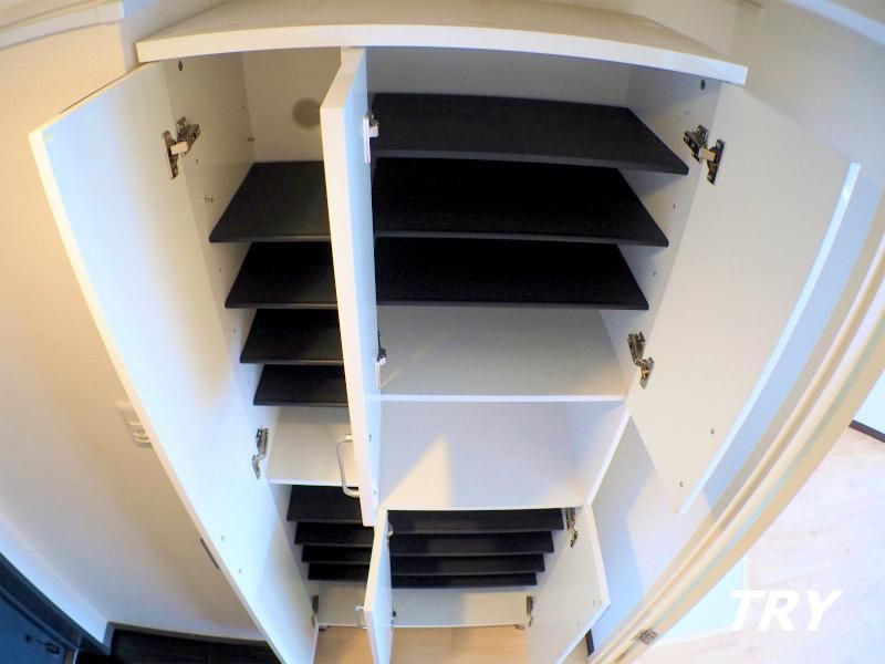 �y���ցz�@