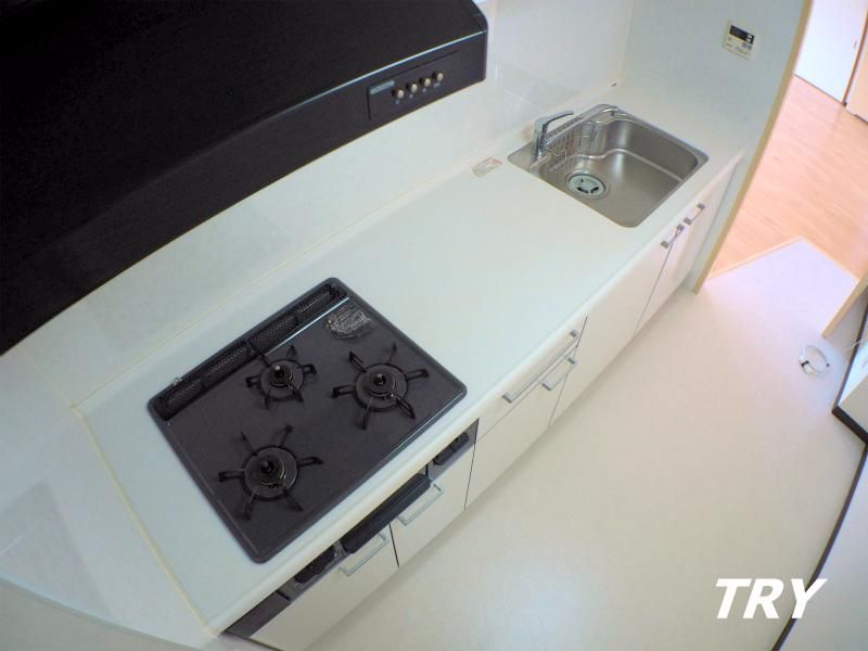 �y�L�b�`���z�@