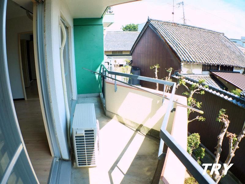 �y�o���R�j�[�z�@