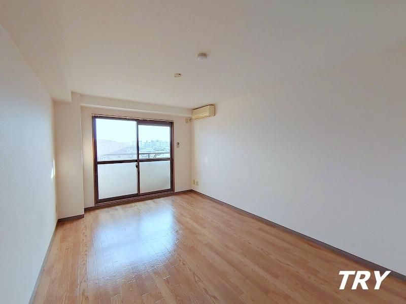 �y���ԁE���r���O�z�@