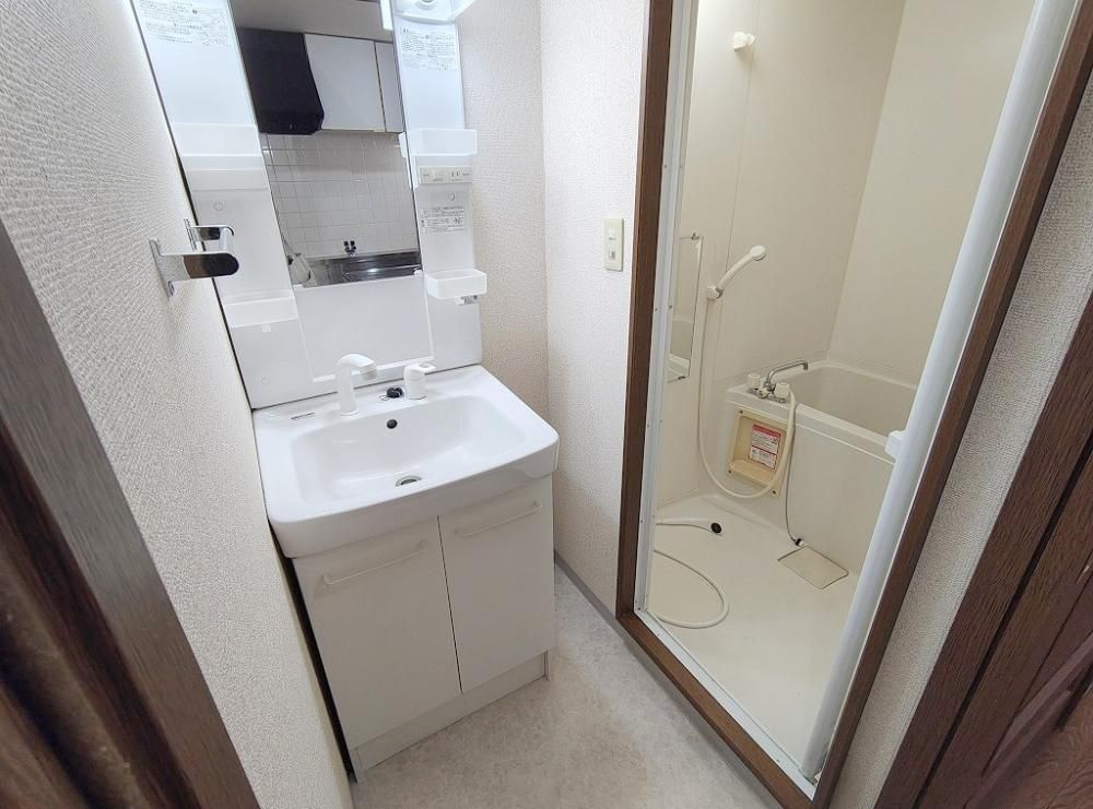 �y���ʏ��z�@