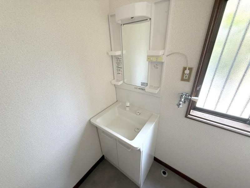 �y���ʏ��z�@