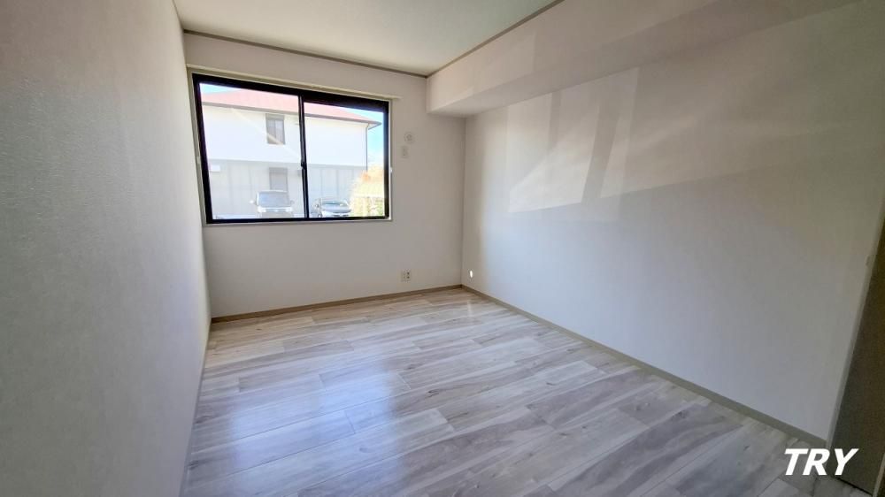 �y�Q���z�@