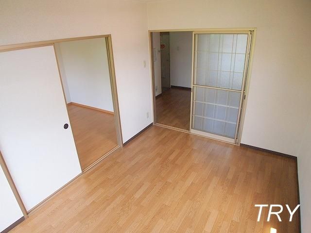 �y�Q���z�@