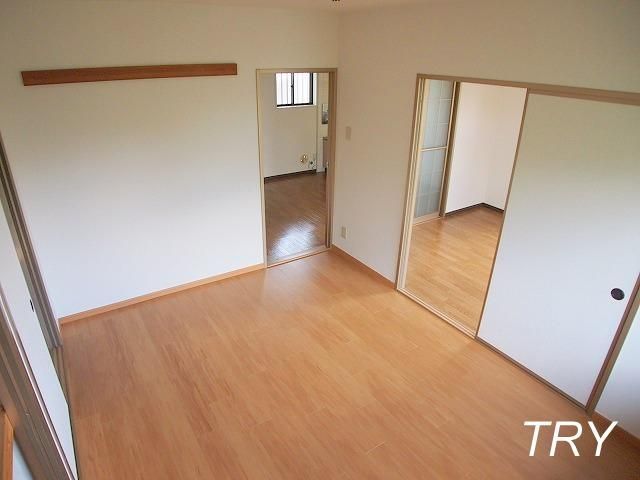 �y�Q���z�@