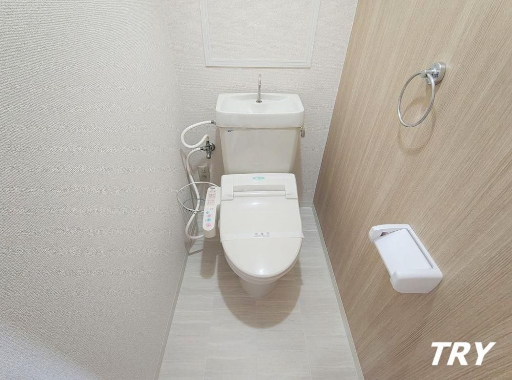 �y�g�C���z�@