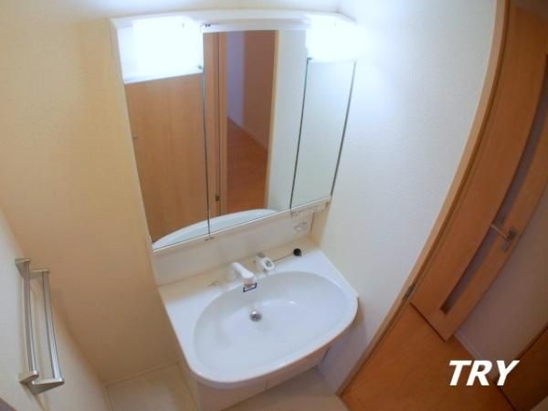 �y���ʏ��z�@�V�����v�[�h���b�T�[