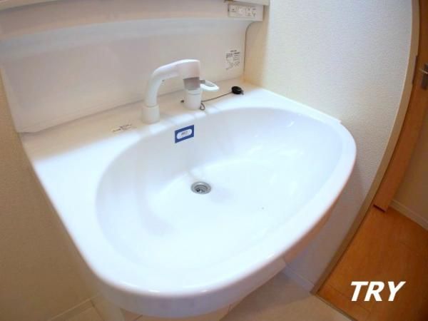 �y���ʏ��z�@�V�����v�[�h���b�T�[