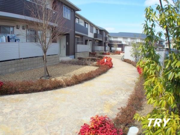 �y�G���g�����X�z�@