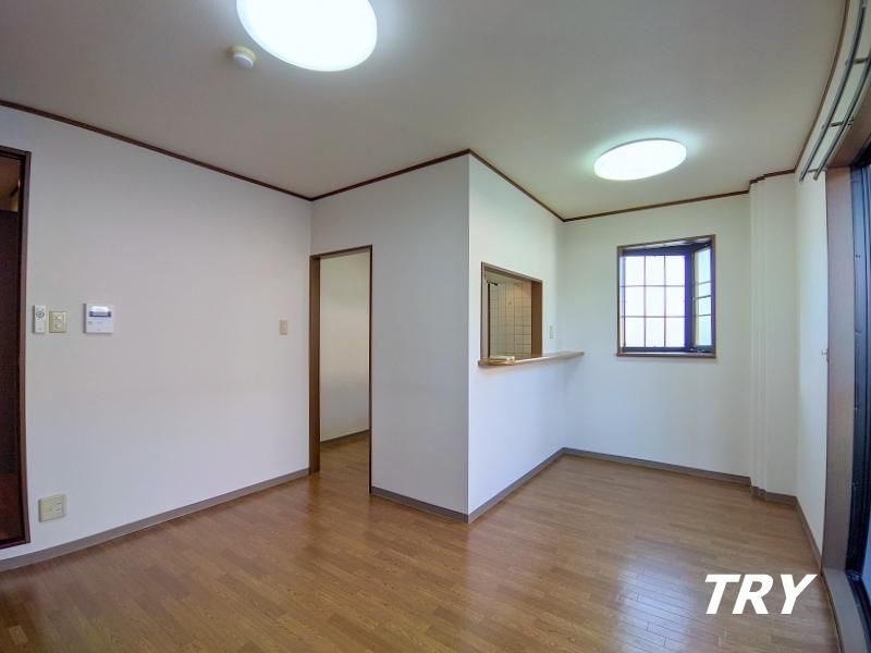 �y���ԁE���r���O�z�@