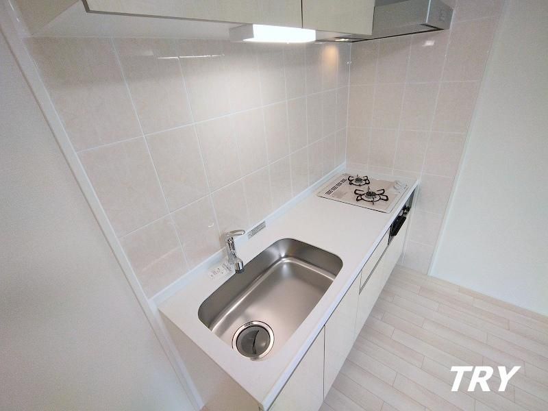 �y�L�b�`���z�@