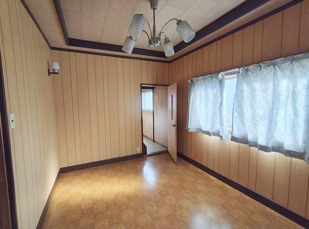 �y���̑������E�X�y�[�X�z�@�P�K�m���U��