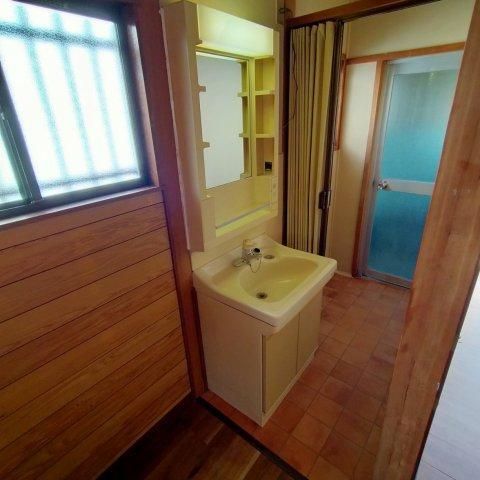 �y���ʏ��z�@