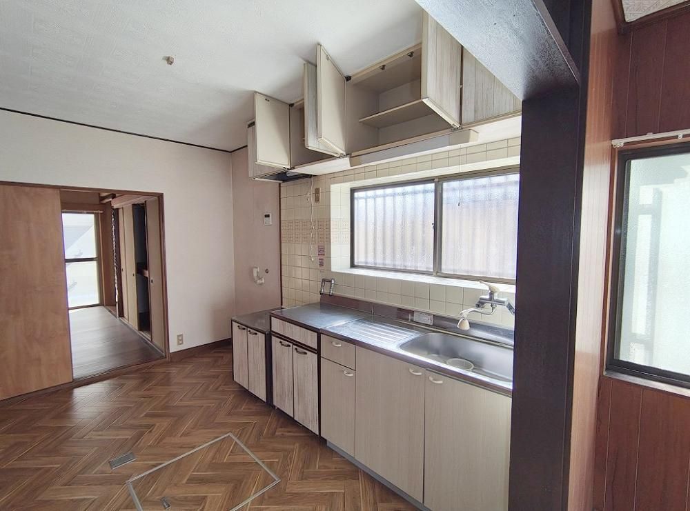 �y�L�b�`���z�@