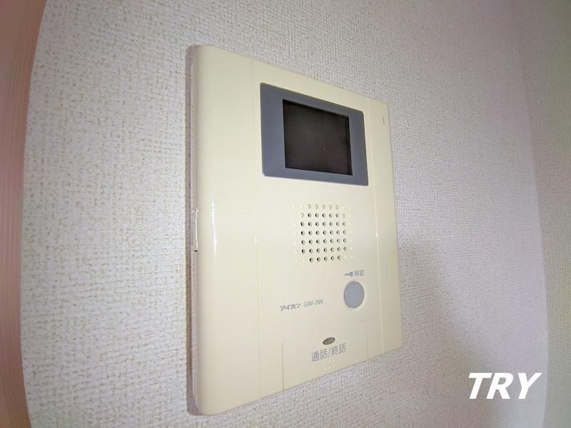 �y���̑��ݔ��z�@