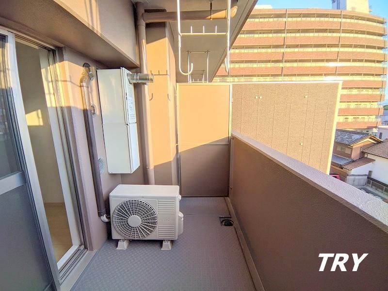 �y�o���R�j�[�z�@