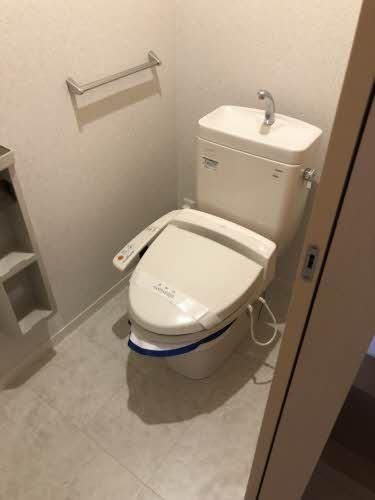 �y�g�C���z�@