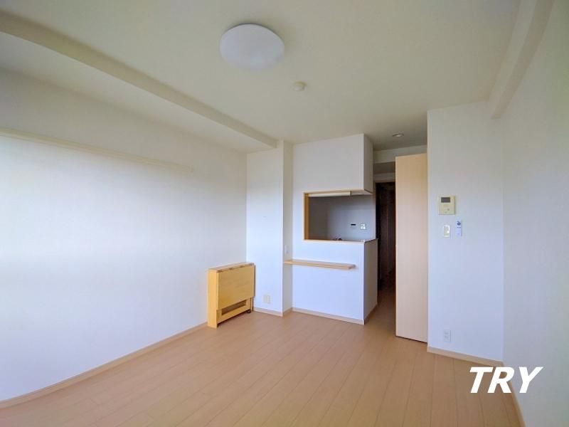 �y���ԁE���r���O�z�@