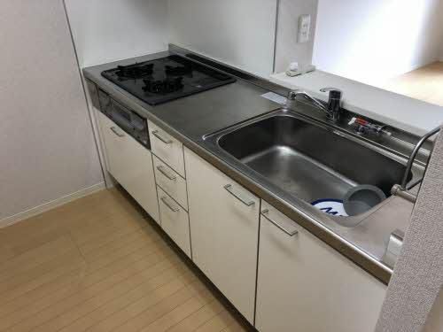 �y�L�b�`���z�@