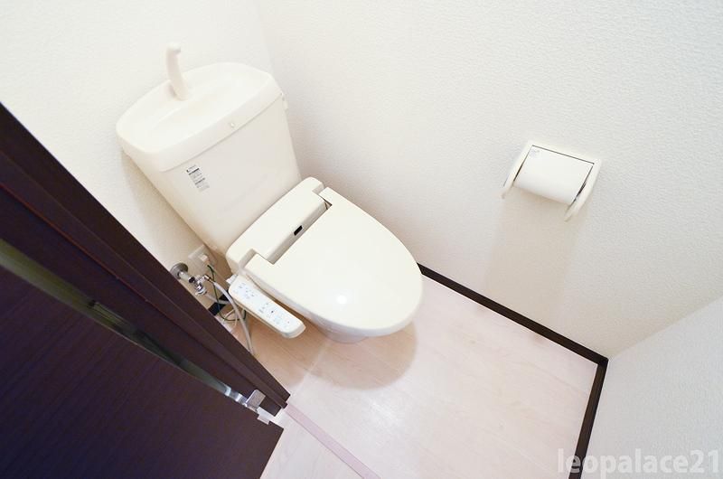 �y�g�C���z�@