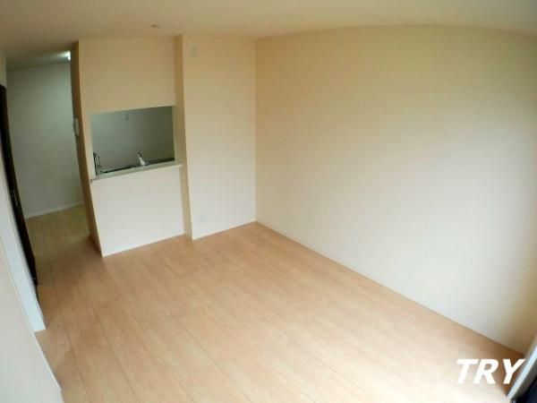 �y�����E���r���O�z�@