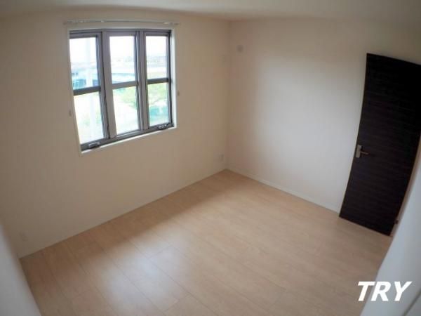 �y�Q���z�@