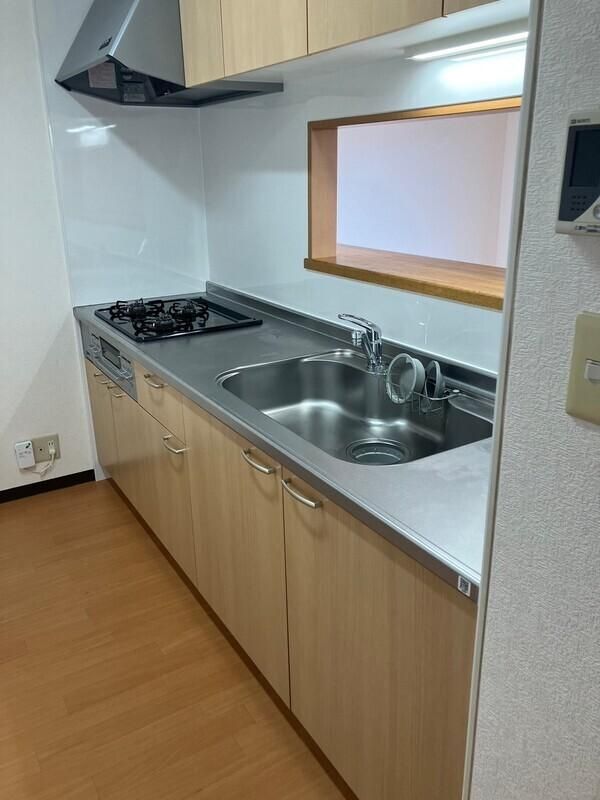 �y�L�b�`���z�@