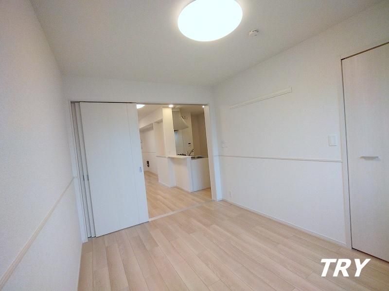 �y�Q���z�@