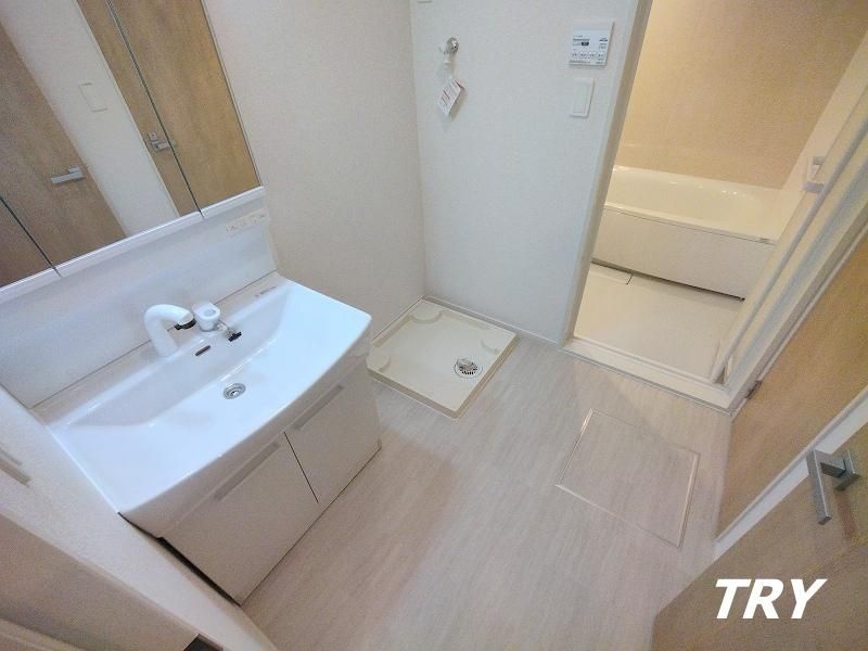 �y���ʏ��z�@