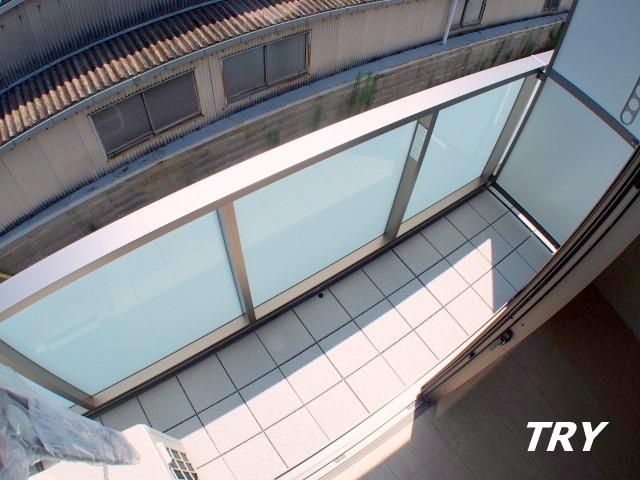 �y�o���R�j�[�z�@