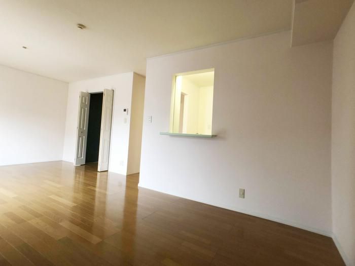 �y���ԁE���r���O�z�@